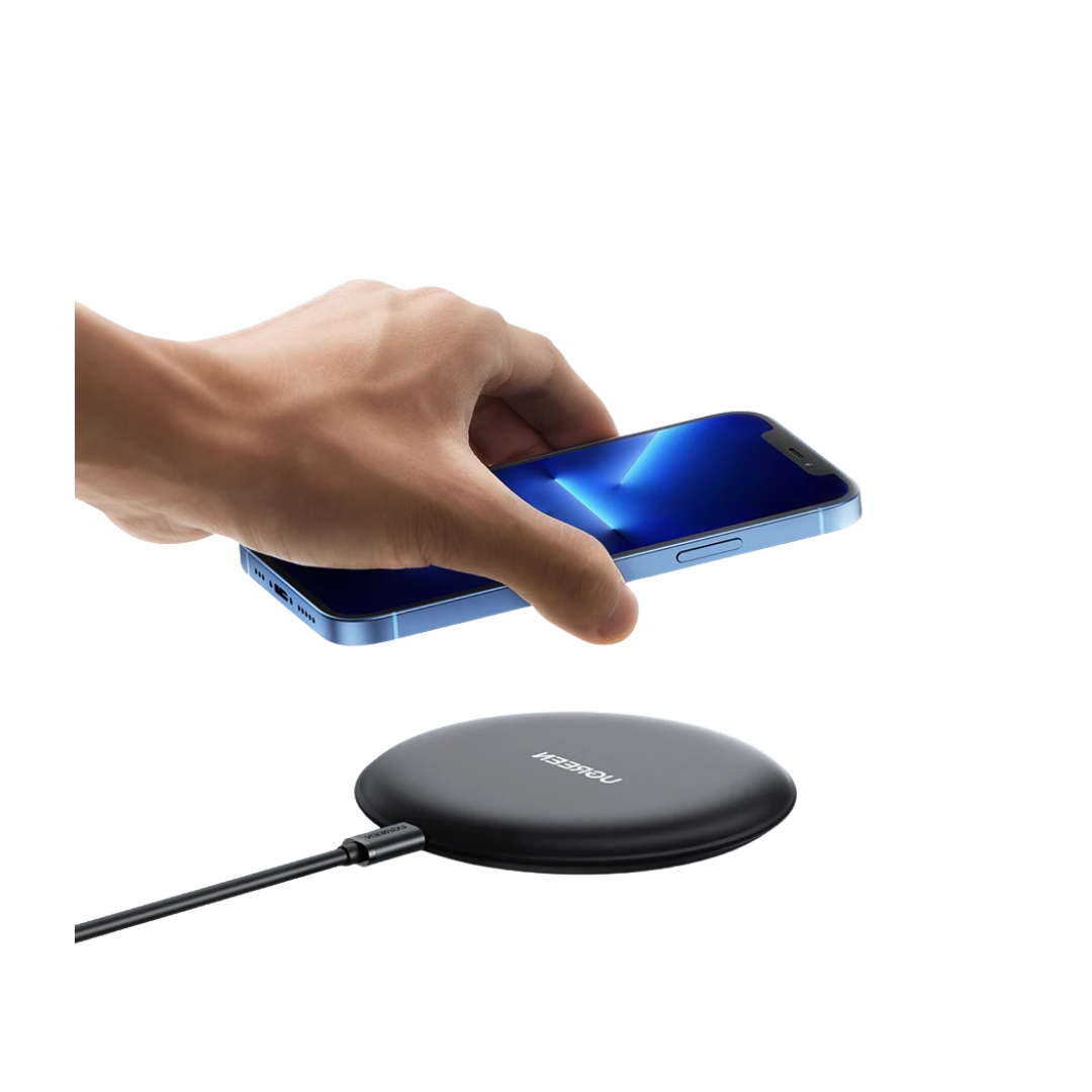UGREEN 15W Fast Wireless Charger 80537