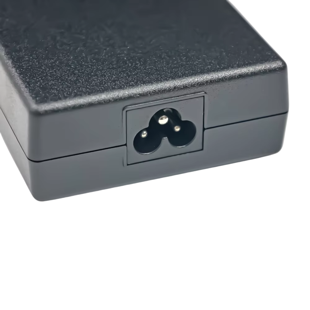 Acer Original 19.5V 9.32 Power Adapter Predator Nitro